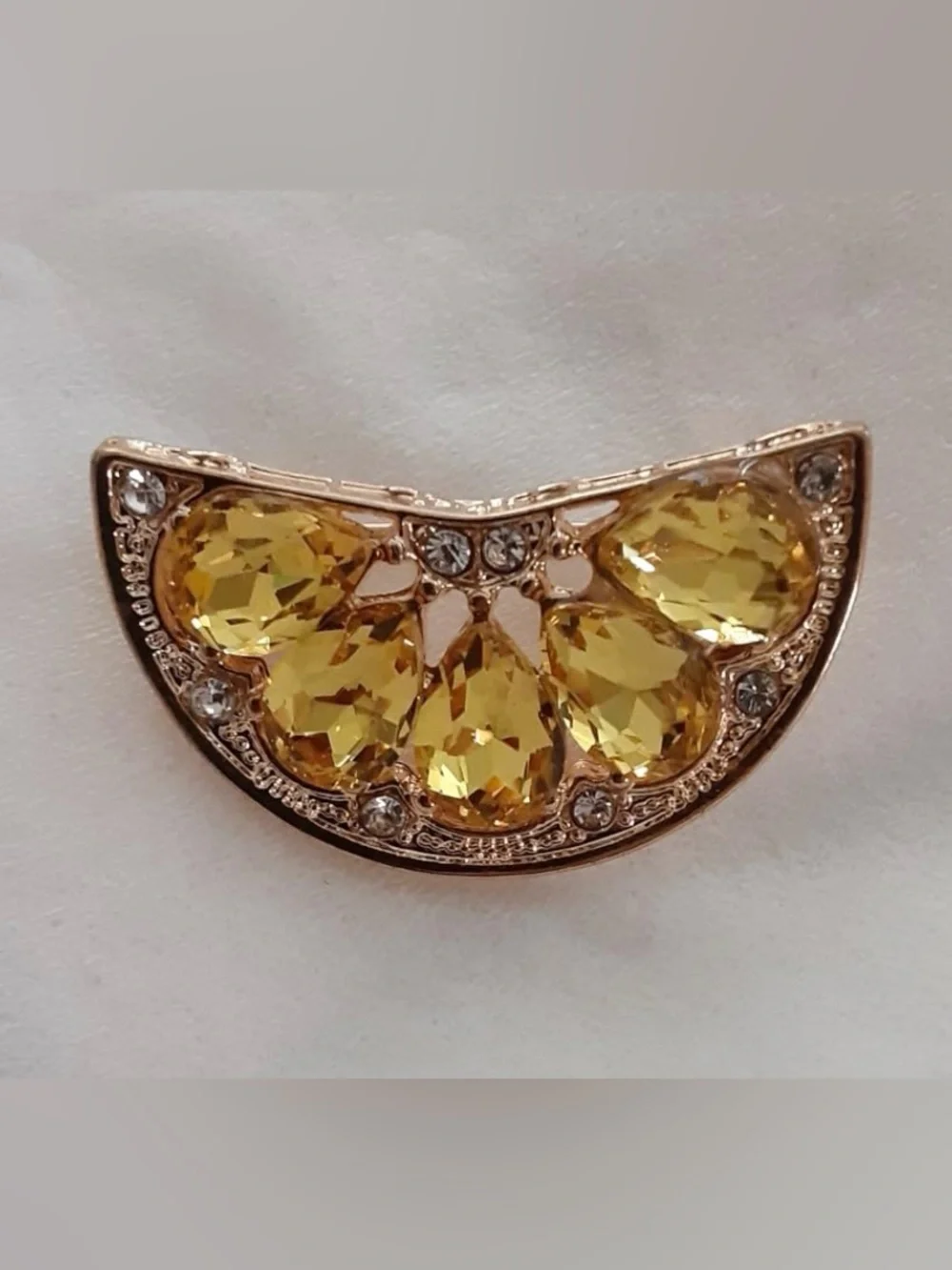 ❤️ Lemon Slice Gold Tone Yellow Statement Rhinestone Brooch Pin Jewelry